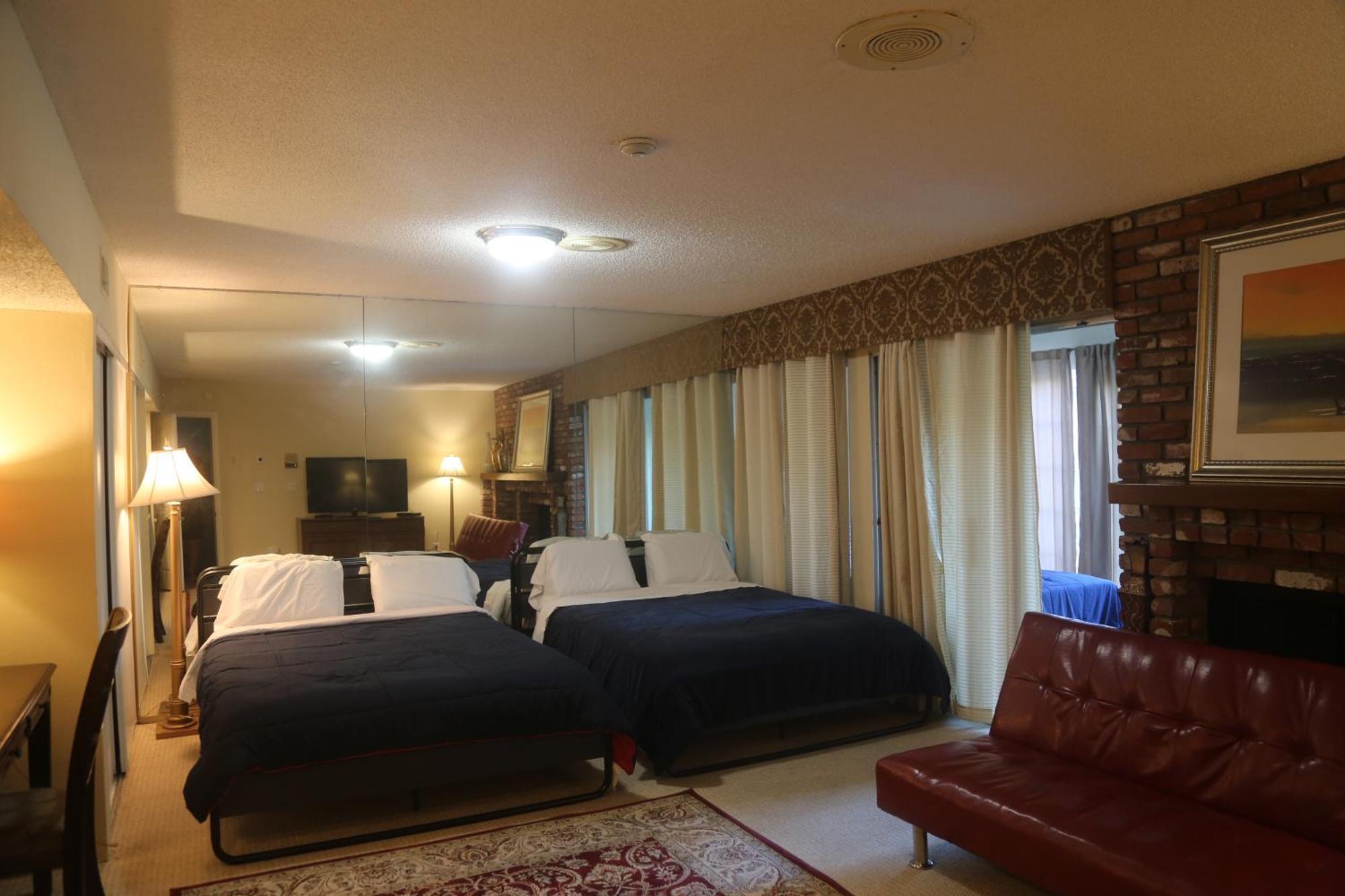 Bed And Breakfast In Hollywood Hills Los Angeles Exterior foto