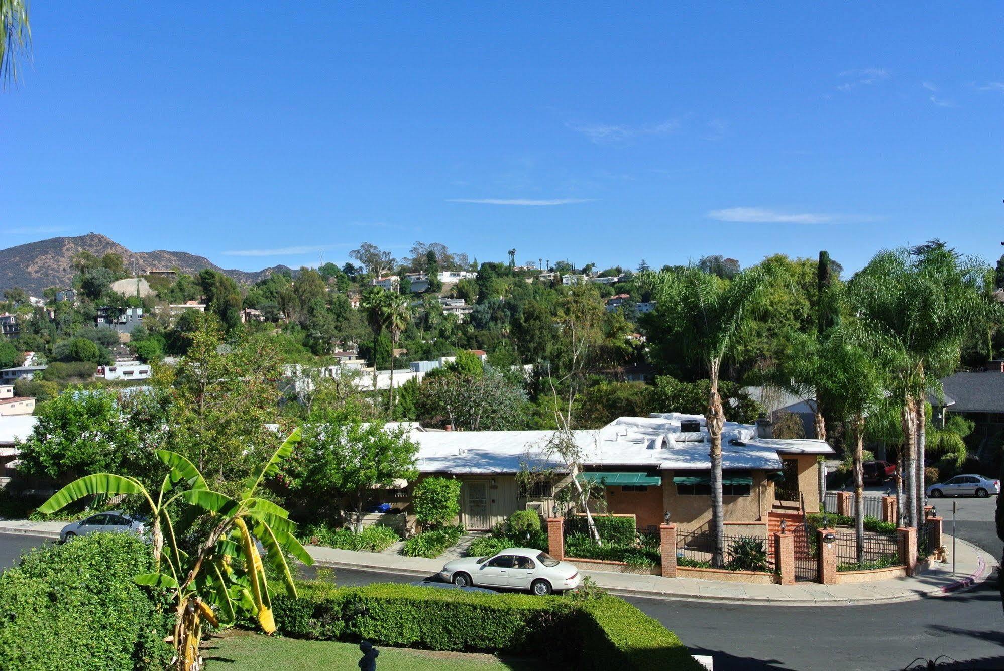Bed And Breakfast In Hollywood Hills Los Angeles Exterior foto