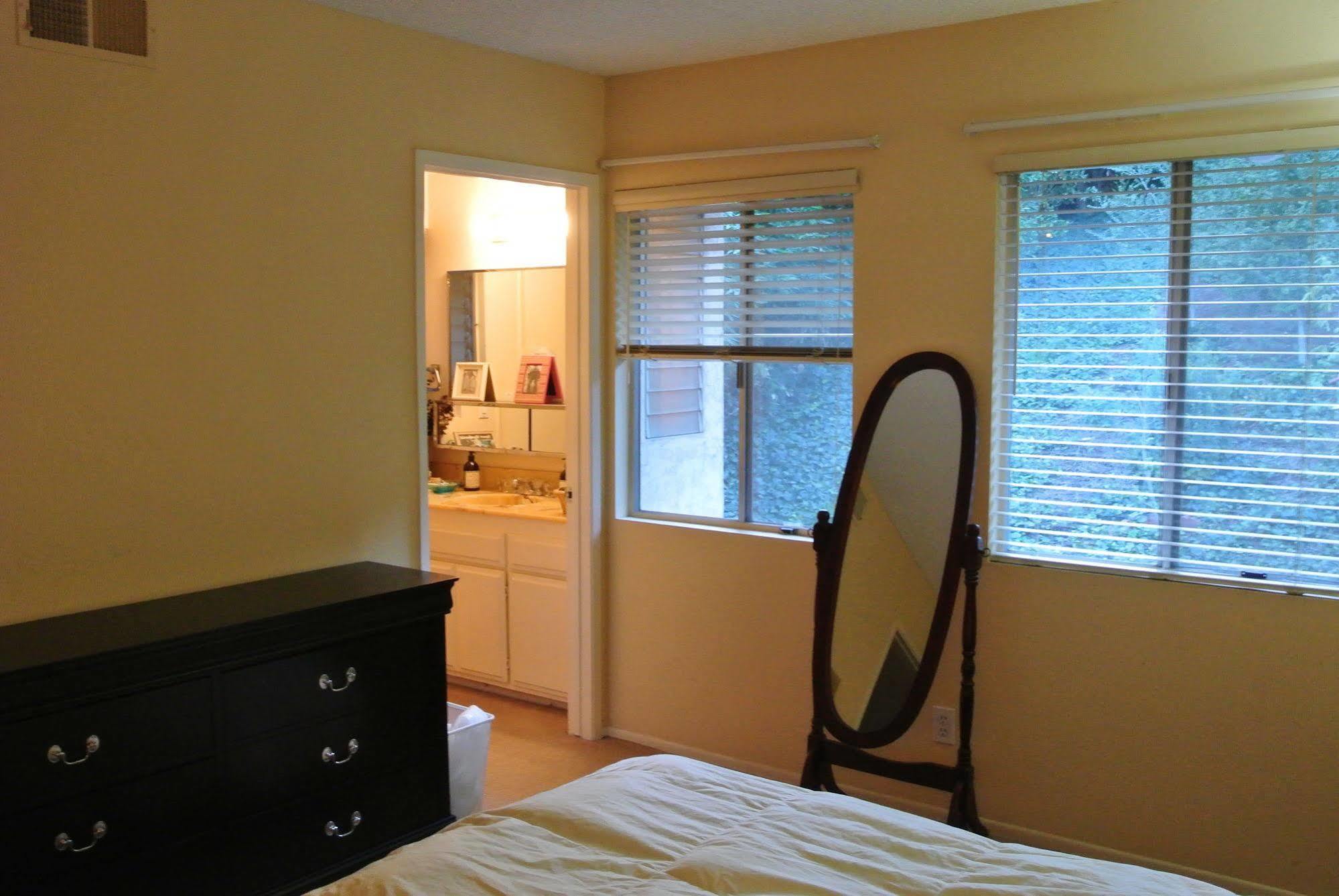 Bed And Breakfast In Hollywood Hills Los Angeles Exterior foto