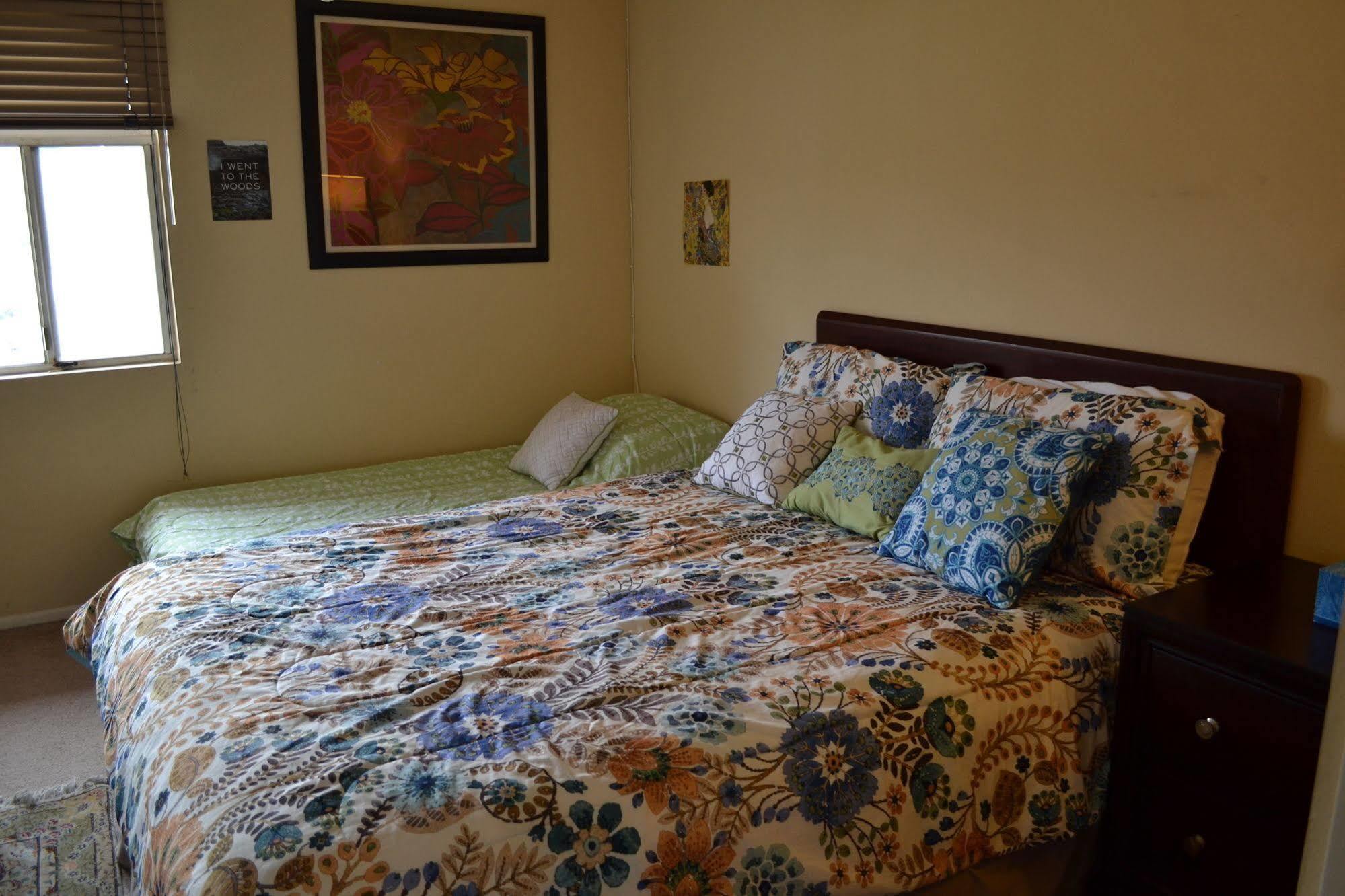 Bed And Breakfast In Hollywood Hills Los Angeles Exterior foto